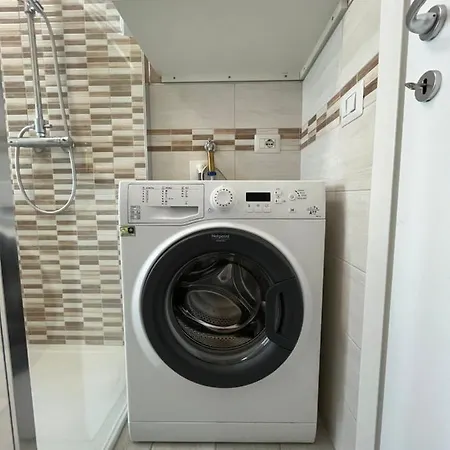 Appartement Garibaldi 46 *